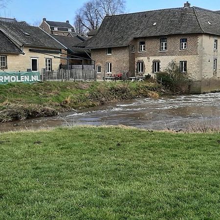 Aan De Watermolen Vakantiewoningen Wijlre Extérieur photo